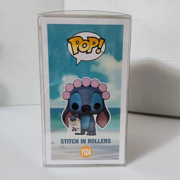 Funko Pop - Lilo & Stitch - Stitch in Rollers #1124 - 2021 Fall Convention Exc - Picture 2 of 6
